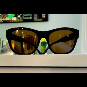 Fendi tortuous sunglass with brown lenses.  Used, no scratches.  Original case